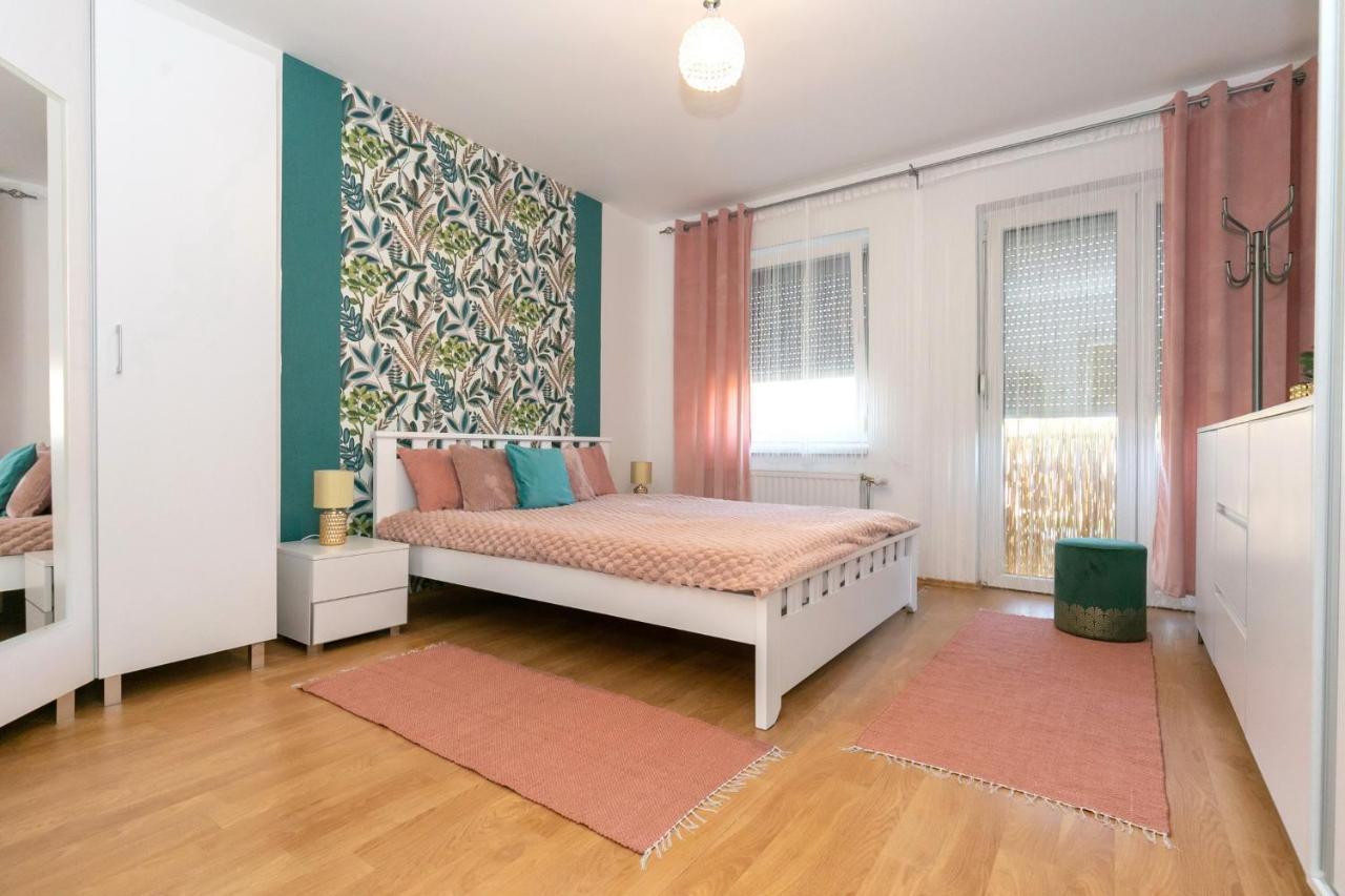 Welcome apartman Subotica Esterno foto