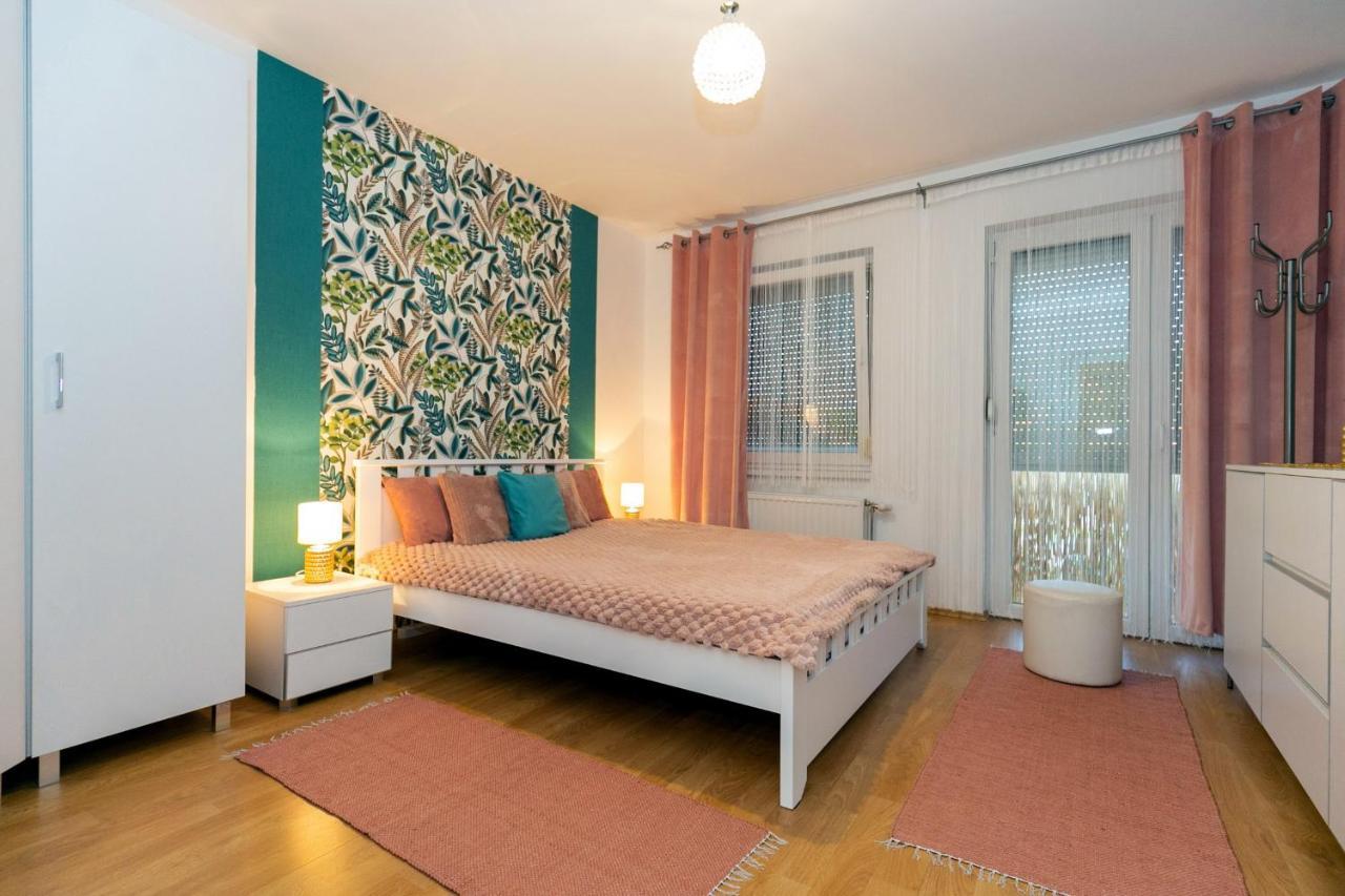Welcome apartman Subotica Esterno foto
