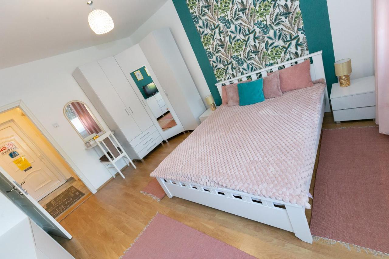 Welcome apartman Subotica Esterno foto
